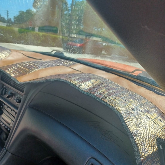 Custom Dashcover - Picture 4 of 7